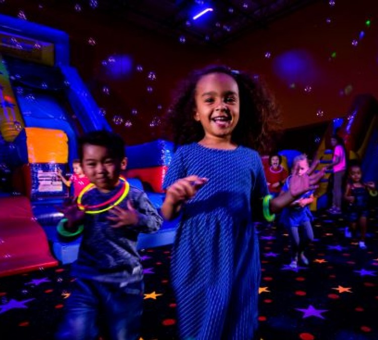 Pump It Up Great Neck Kids Birthdays and More (Great&nbspNeck,&nbspNY)
